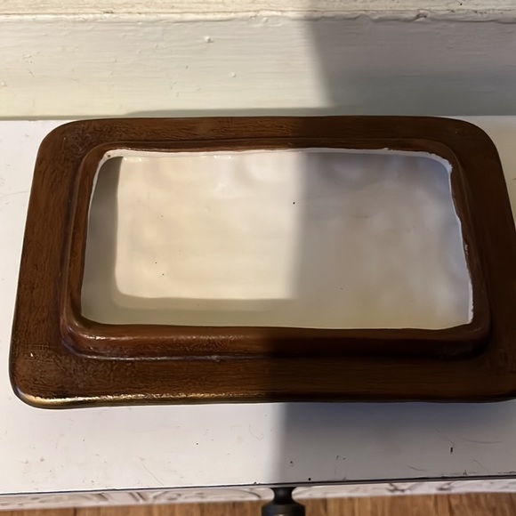 Ceramic trinket/jewelry box with matching lid - Picture 4 of 9